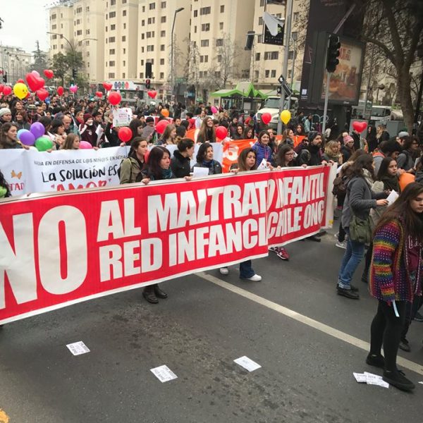 Marcha por los niños del SENAME