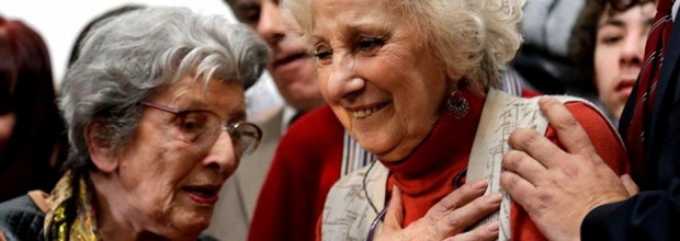 Alegría en Argentina: Abuelas de Plaza de Mayo hallan al nieto 128