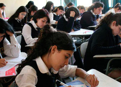 Chile y México, los países de la OCDE que invierten menos en educación