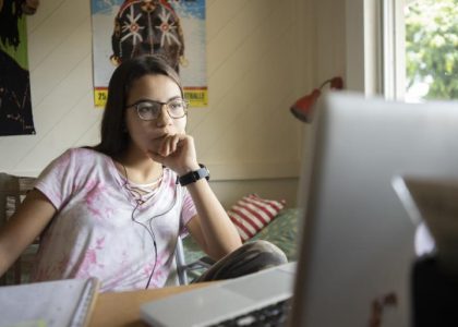 Estudio de UNICEF y SoL-UC reveló baja presencia de temas relacionados con niñez y adolescencia en Twitter